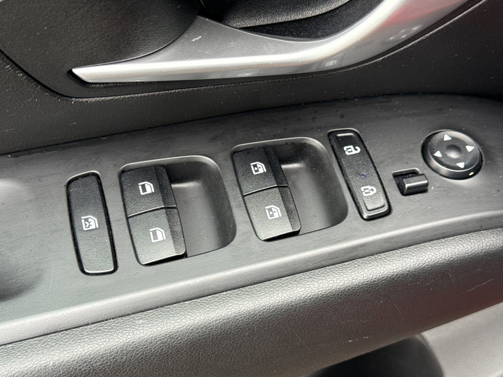 Used 2023 Hyundai Tucson SEL w/ Convenience Package image 11