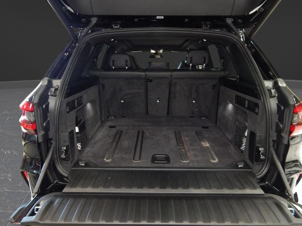 Used 2020 BMW X5 M AWD/4WD image 21