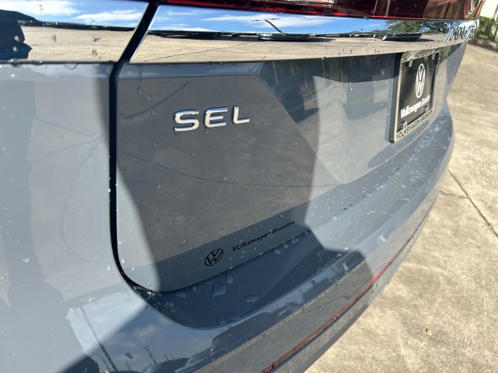 New 2026 Volkswagen Atlas SEL Premium R-Line image 31