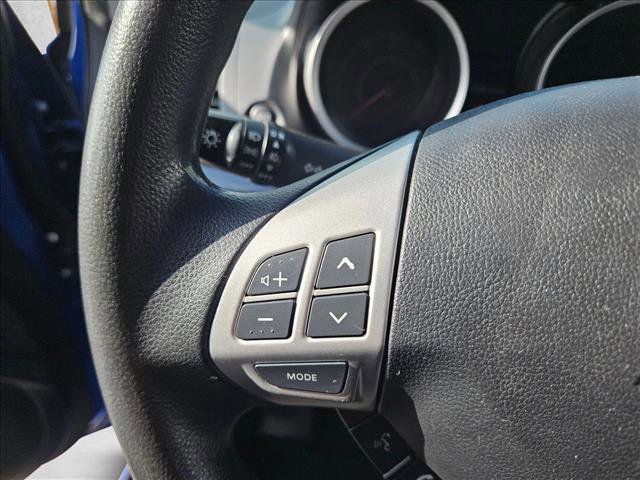 Used 2017 Mitsubishi Lancer ES image 21