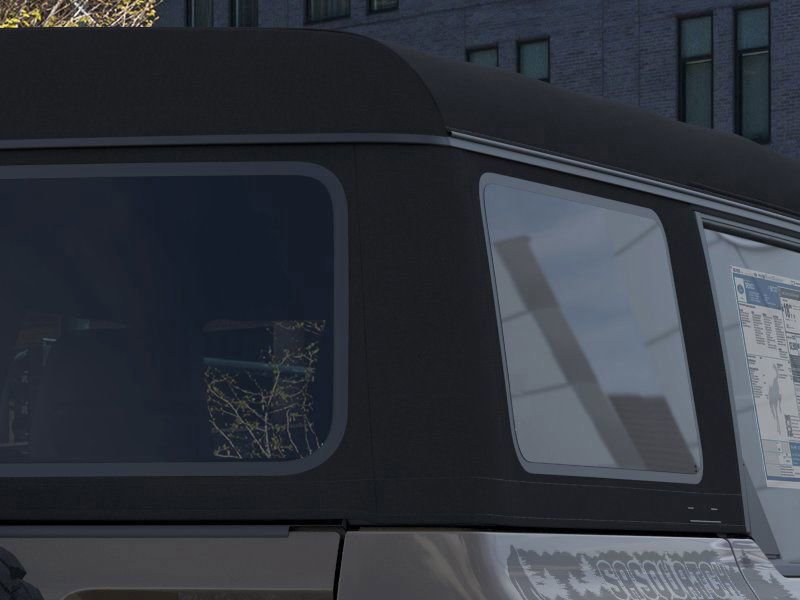 New 2025 Ford Bronco Outer Banks w/ Sasquatch Package image 25