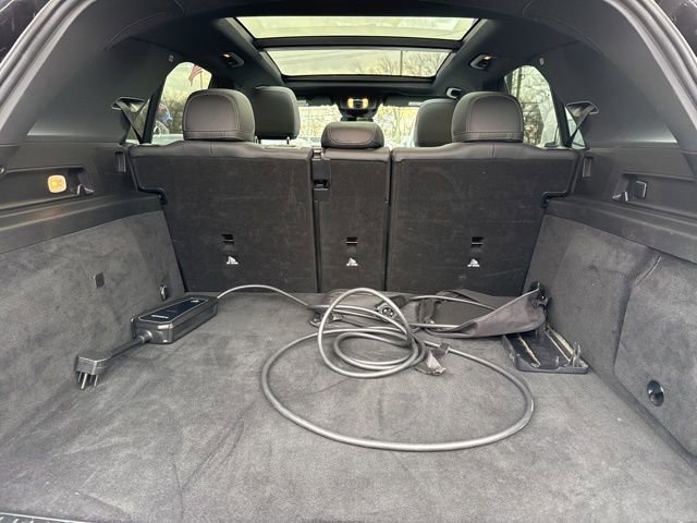 Used 2025 Mercedes-Benz GLE 450e 4MATIC w/ Winter Package image 30