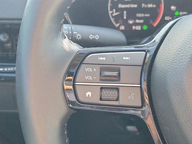Used 2025 Honda CR-V EX-L image 22