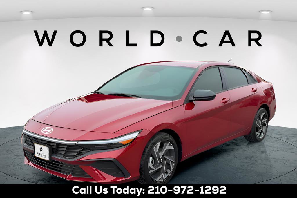 Certified 2025 Hyundai Elantra Sport image 3