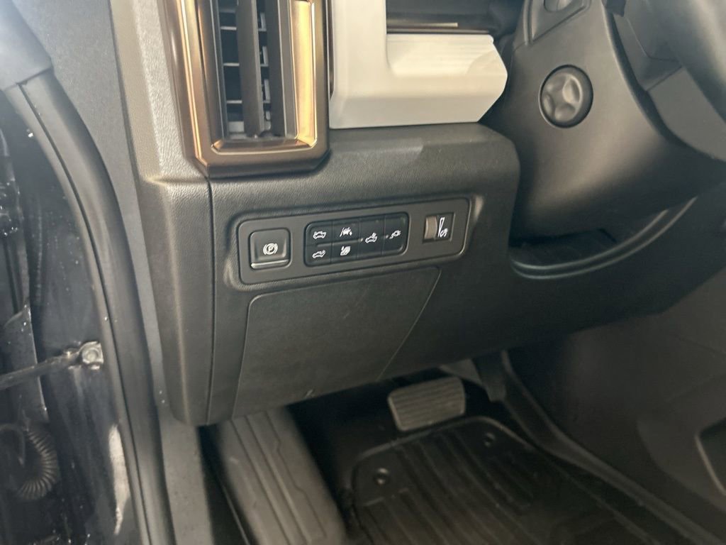 Used 2024 GMC Hummer EV 3X image 49
