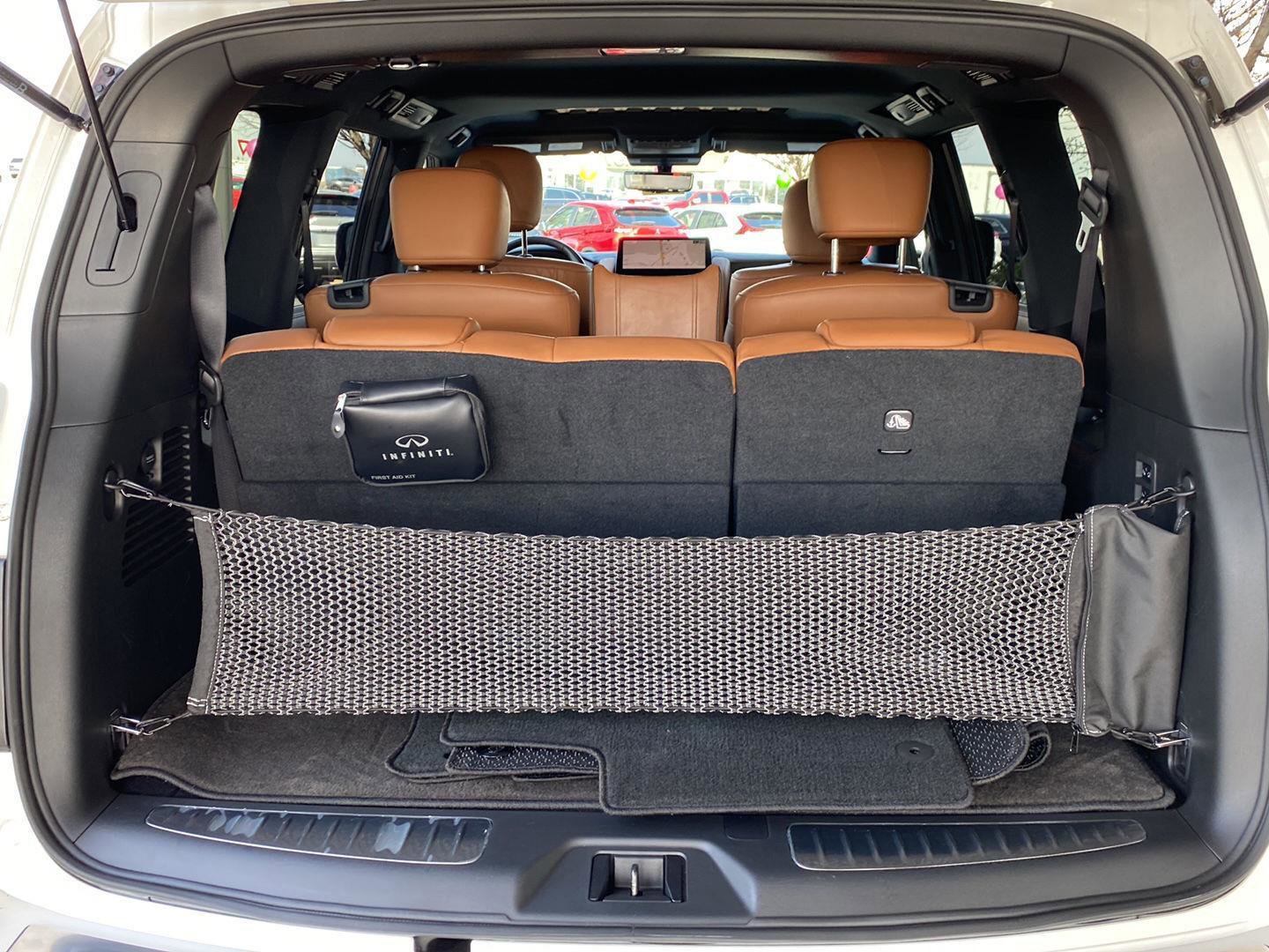 Used 2024 INFINITI QX80 Sensory image 11
