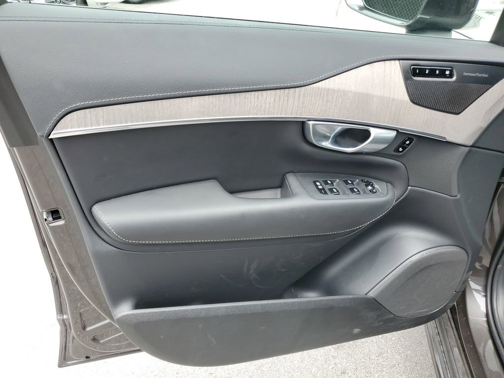 Certified 2024 Volvo XC90 B6 Ultimate image 15