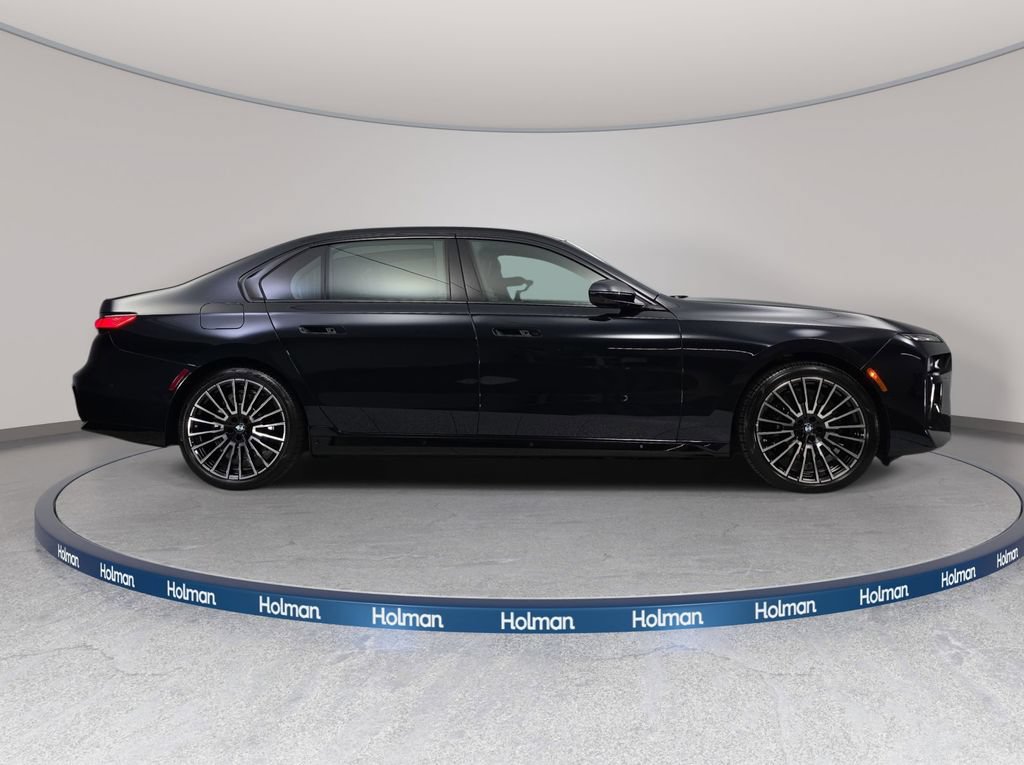 New 2026 BMW 750e xDrive w/ Executive Package AWD/4WD image 4