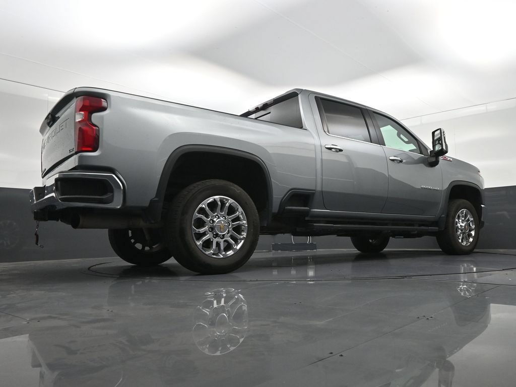 Used 2024 Chevrolet Silverado 2500 LTZ w/ LTZ Convenience Package AWD/4WD image 28