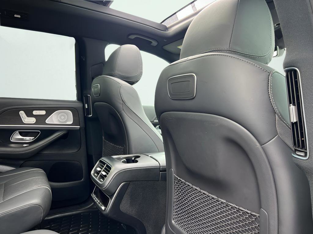 Used 2020 Mercedes-Benz GLS 580 4MATIC image 32