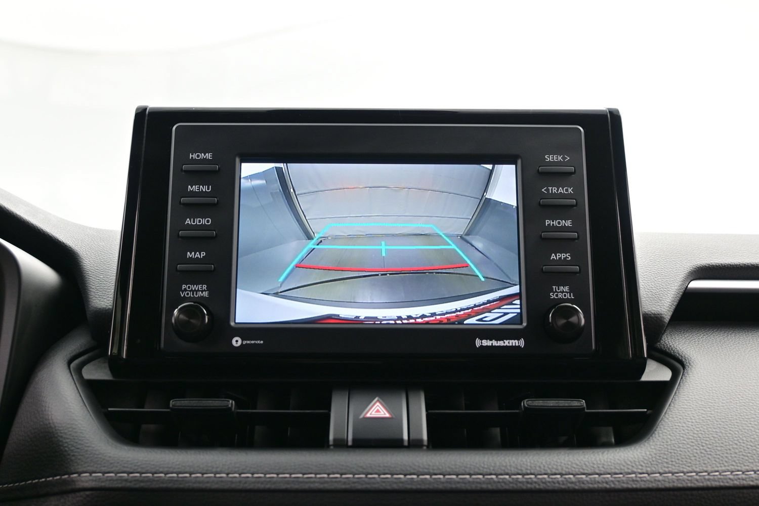 Used 2022 Toyota RAV4 XLE AWD/4WD image 18