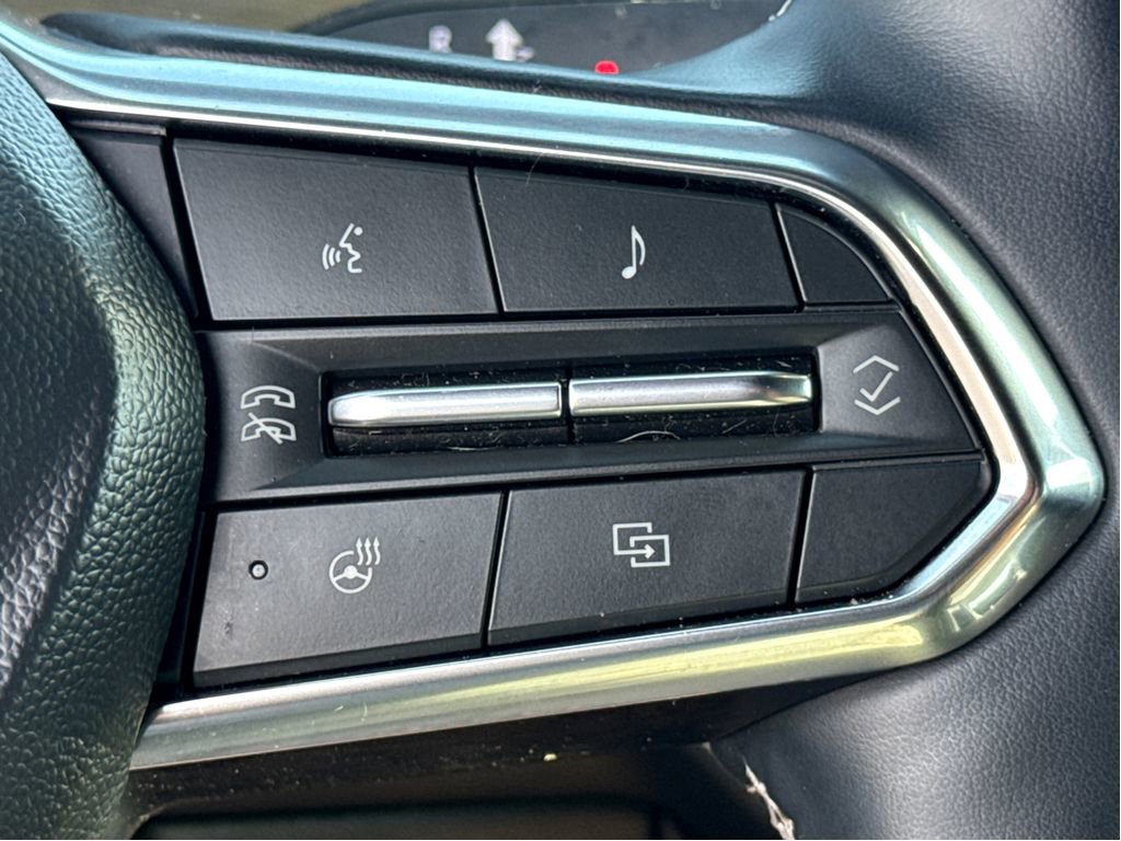 Used 2025 Chevrolet Equinox EV LT w/ Comfort Package FWD image 16