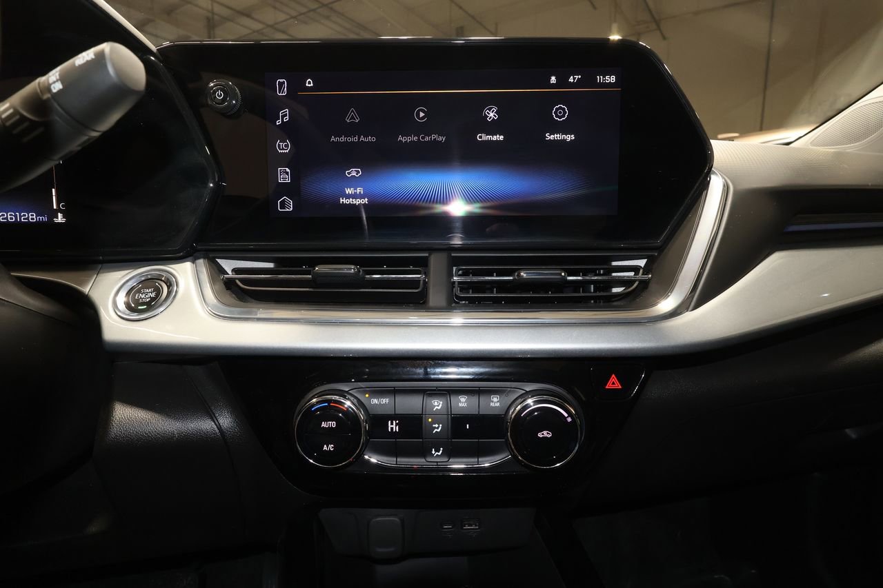 Certified 2025 Chevrolet Trax LT image 16