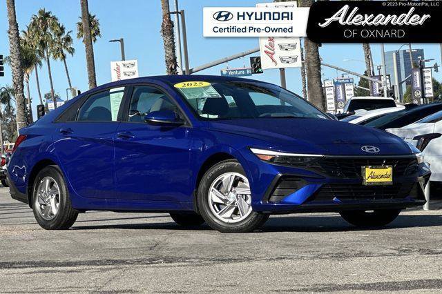 Used 2025 Hyundai Elantra SE image 1