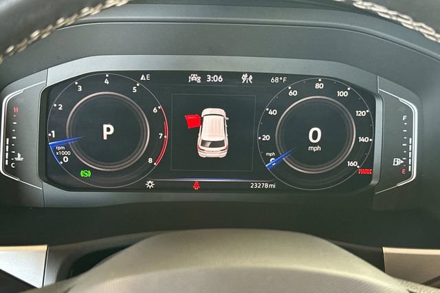 Certified 2022 Volkswagen Atlas Cross Sport SE AWD/4WD image 32