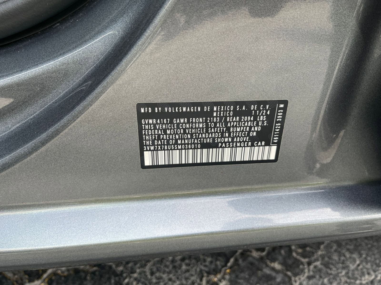 Used 2025 Volkswagen Jetta SE image 30