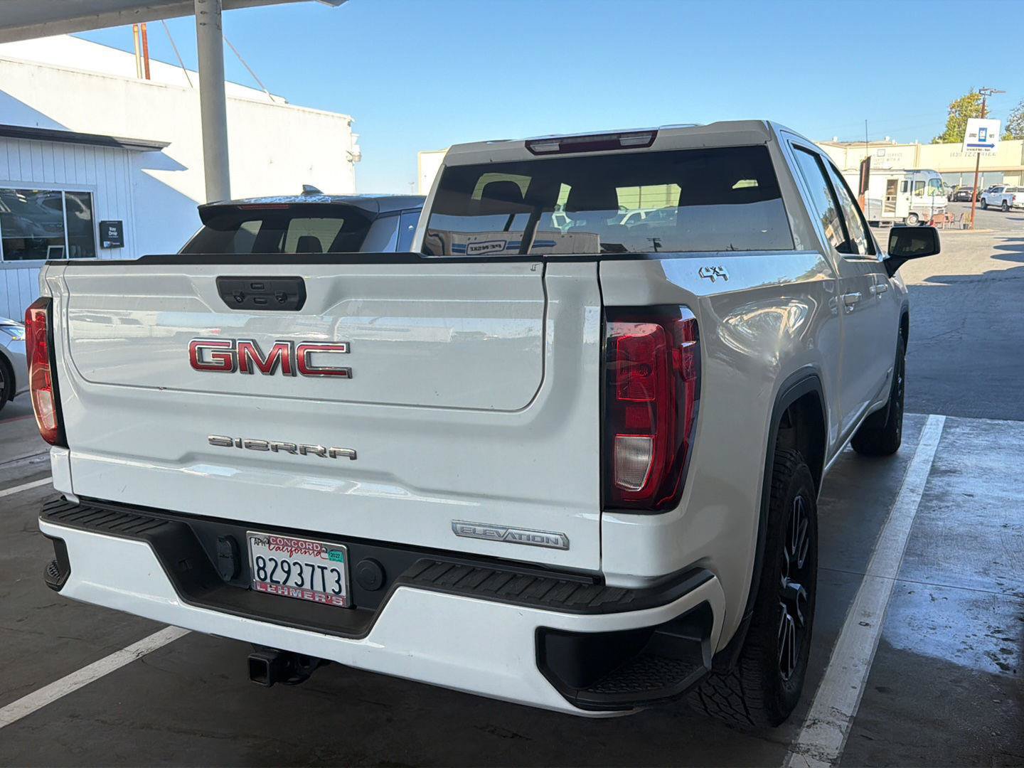 Used 2022 GMC Sierra 1500 Elevation AWD/4WD image 4