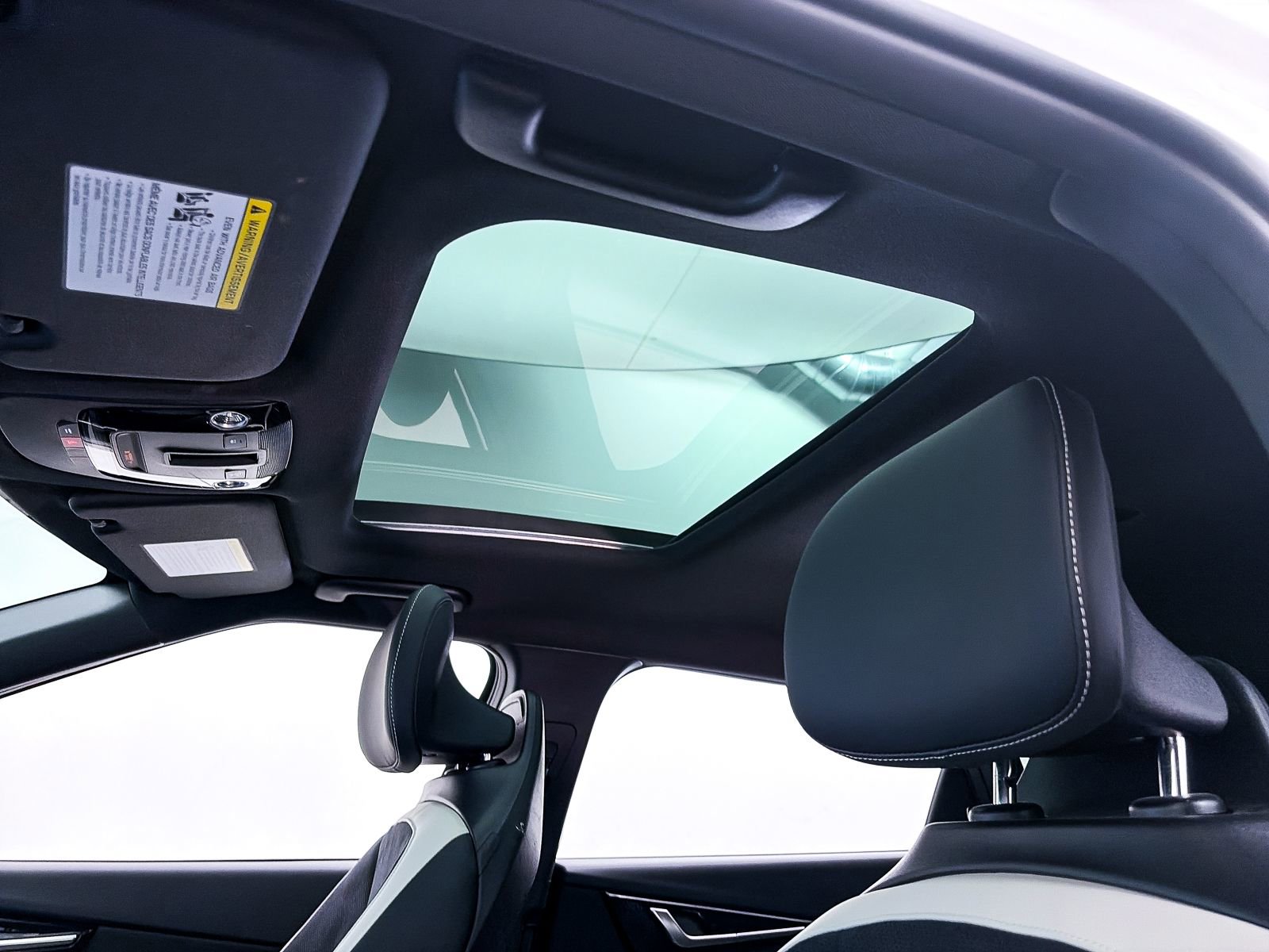 Used 2023 Kia EV6 GT-Line w/ GT-Line Suede Seat Package RWD image 3