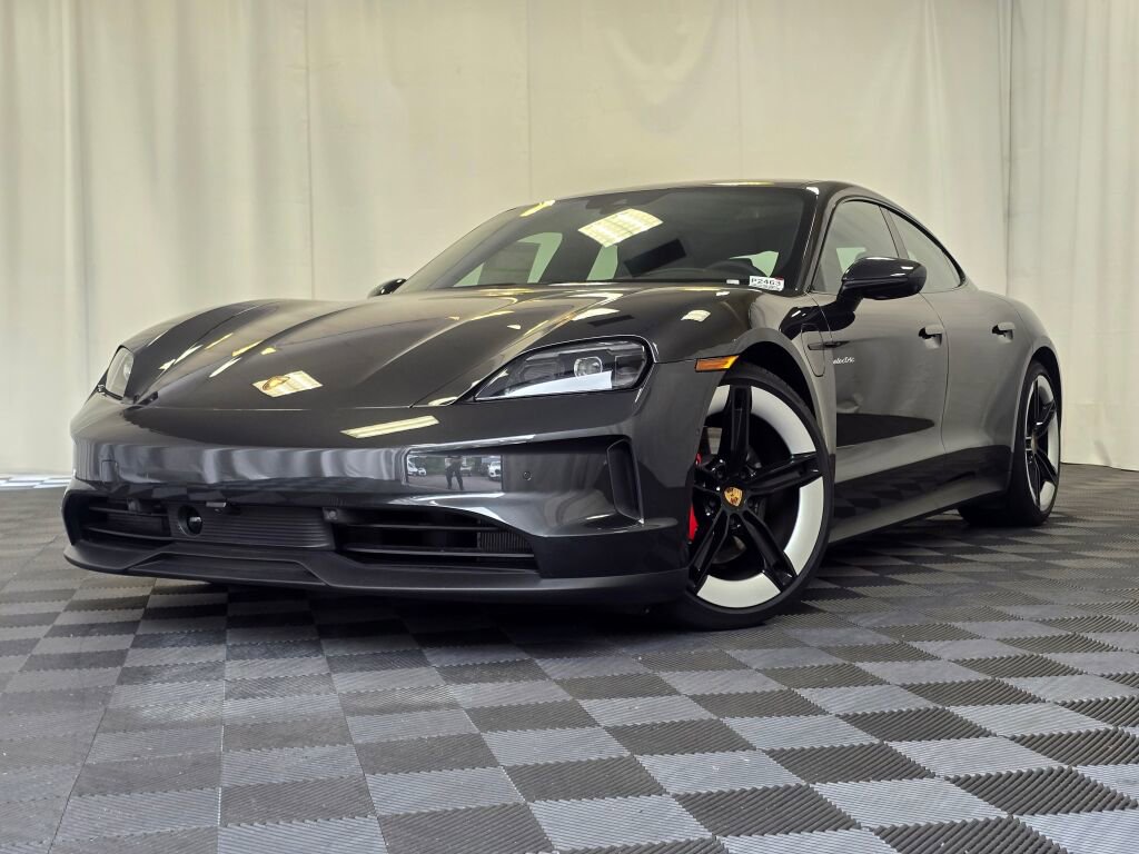 New 2025 Porsche Taycan 4S image 1