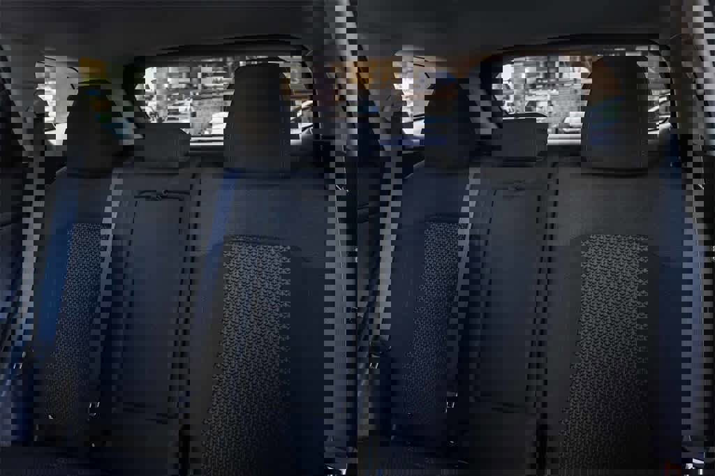 Used 2024 Kia Sportage LX image 17