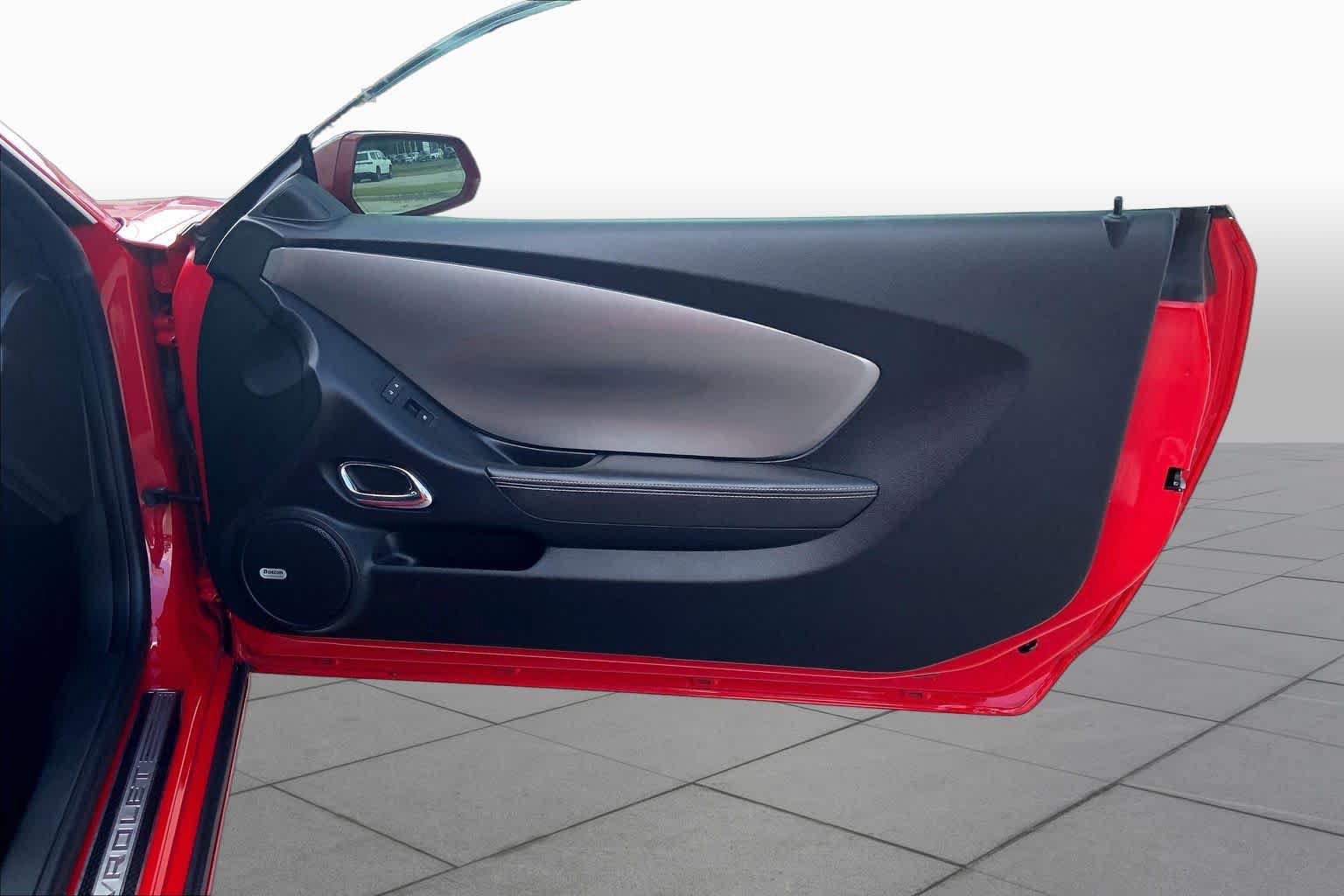 Used 2015 Chevrolet Camaro SS w/ RS Package RWD image 21