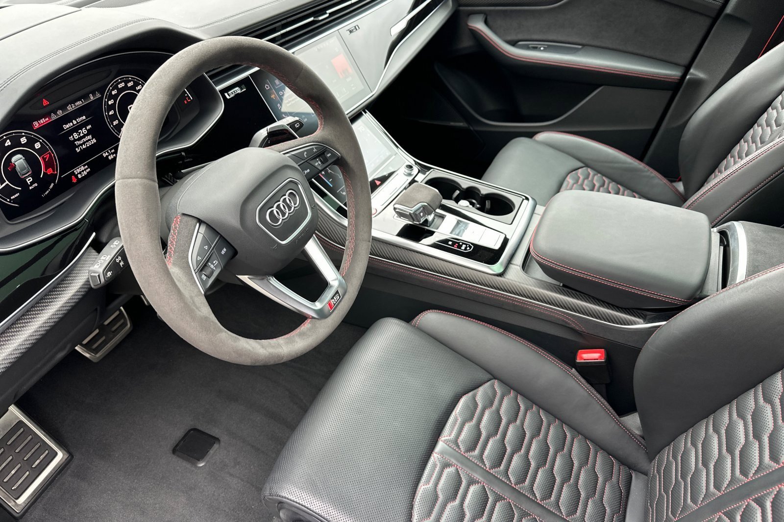 Used 2024 Audi RS Q8 AWD/4WD image 9
