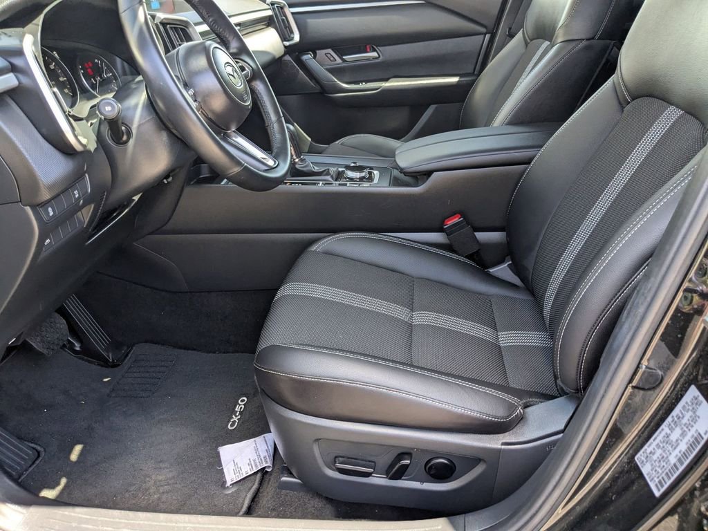 Used 2025 MAZDA CX-50 AWD 2.5 S w/ Premium Package image 11