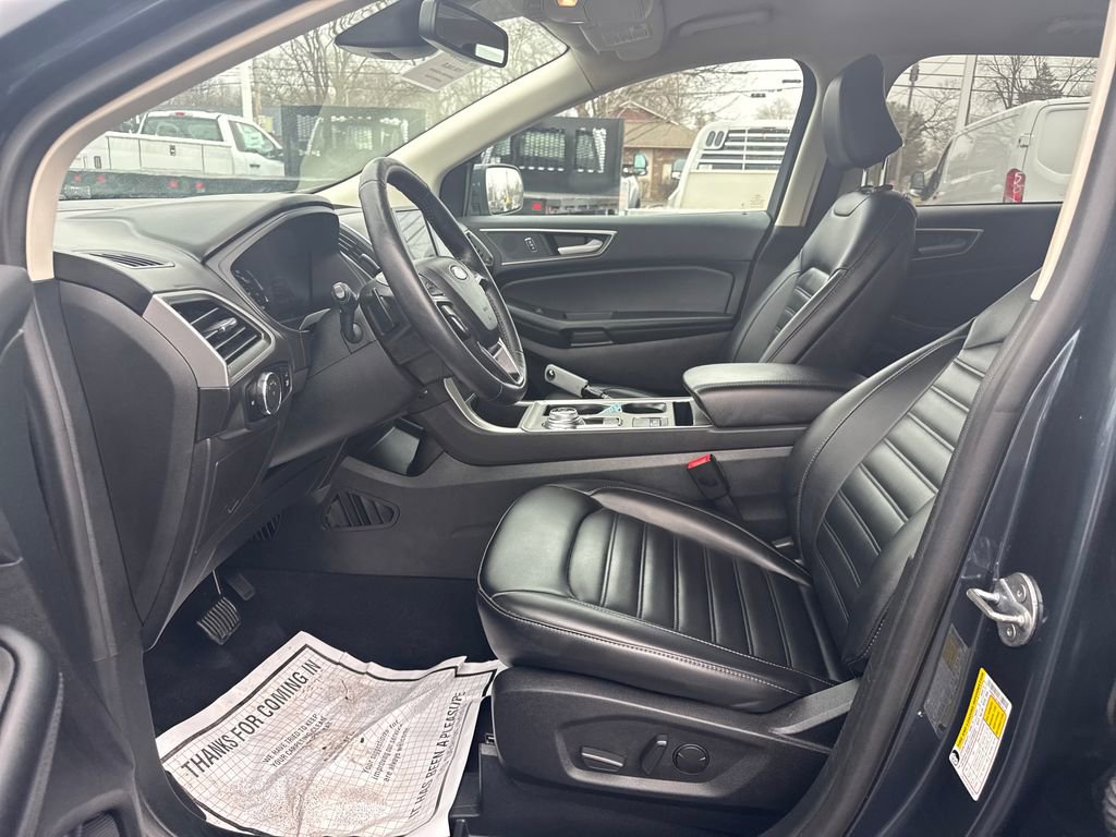 Used 2024 Ford Edge SEL w/ Convenience Package image 23