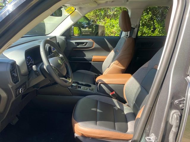 Used 2024 Ford Bronco Sport Outer Banks w/ Tech Package AWD/4WD image 11