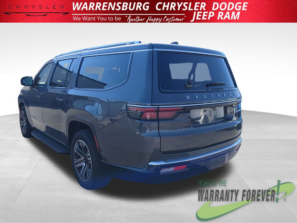 Used 2024 Jeep Wagoneer L Series II w/ Flexible Seating Group AWD/4WD image 6