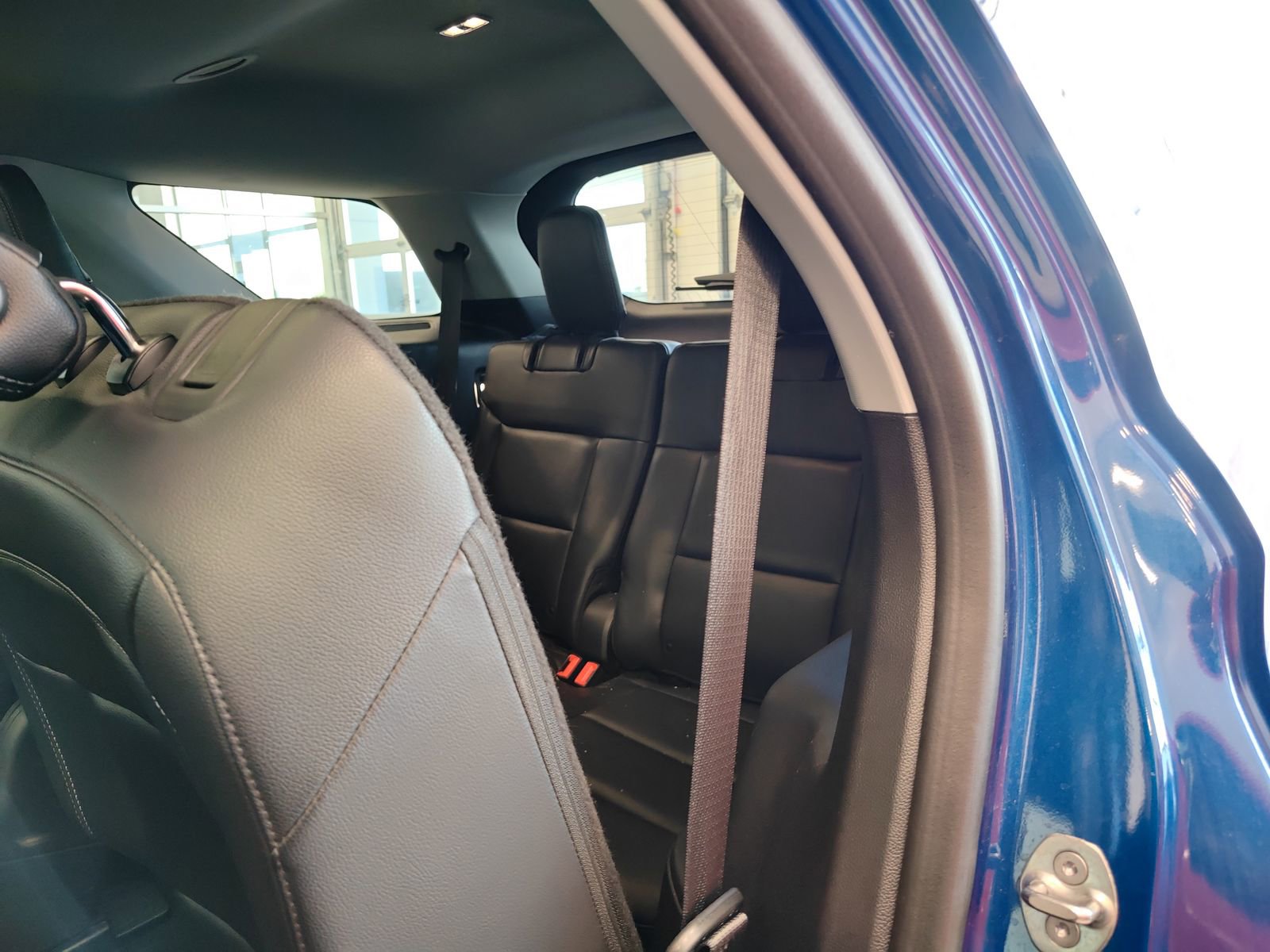 Used 2020 Ford Explorer XLT w/ Equipment Group 202A image 12