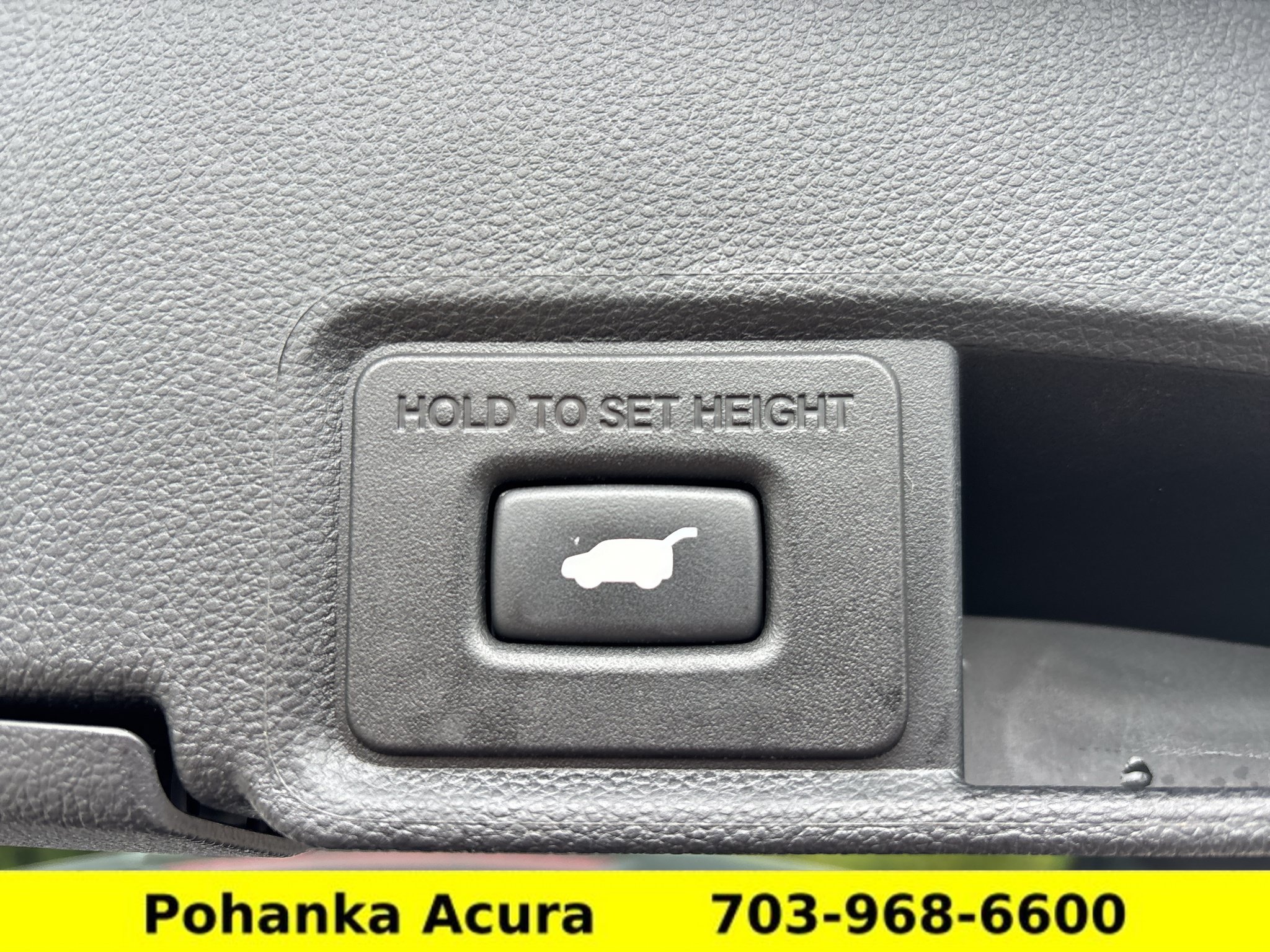 Used 2019 Acura RDX w/ Technology Package AWD/4WD image 30