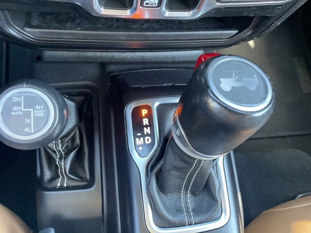 Used 2022 Jeep Wrangler Unlimited Sahara w/ Cold Weather Group image 29