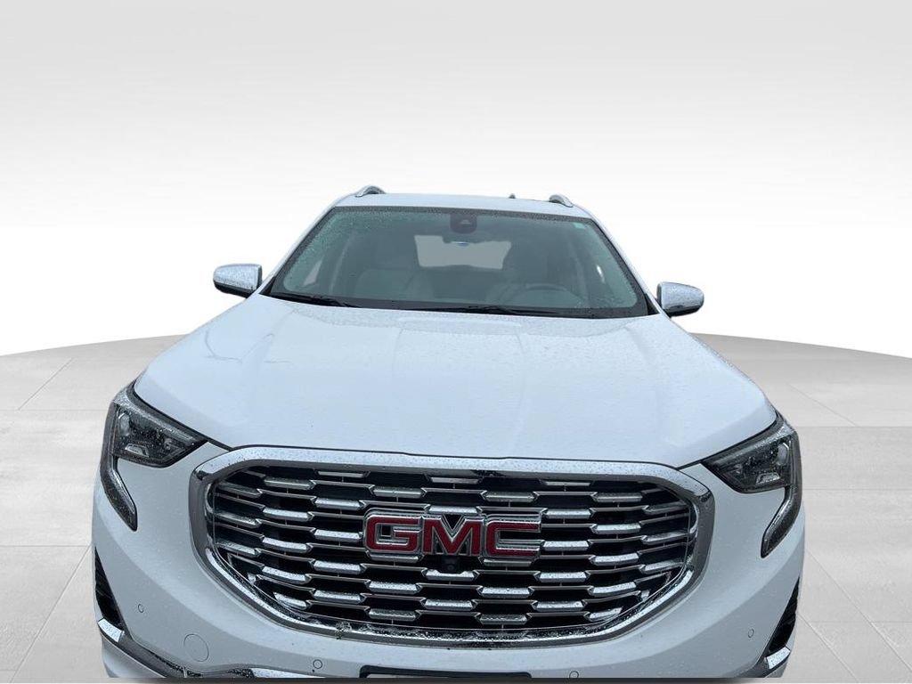 Certified 2019 GMC Terrain Denali w/ Advanced Safety Package FWD image 14