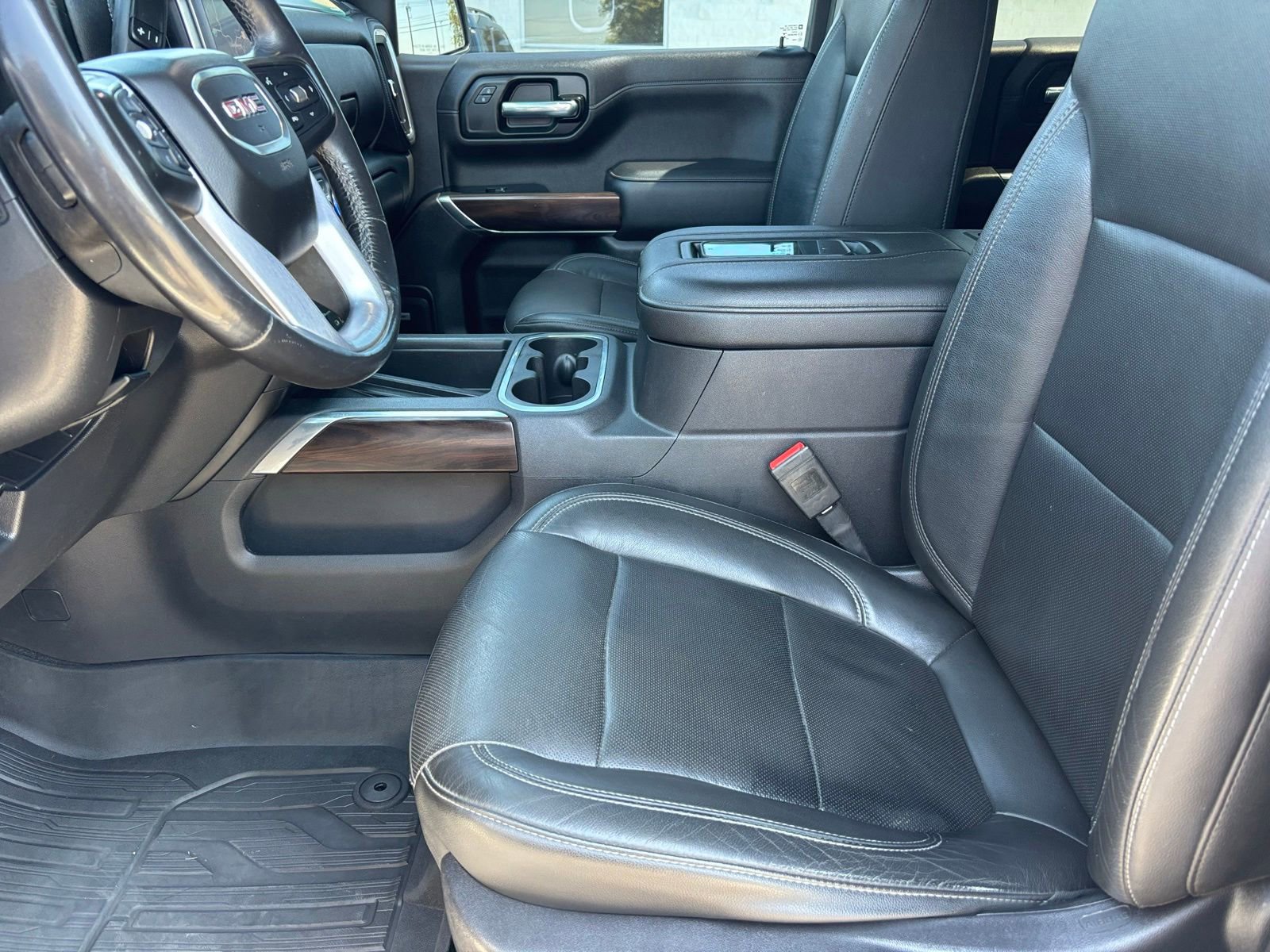 Used 2019 GMC Sierra 1500 SLT w/ SLT Premium Plus Package AWD/4WD image 15