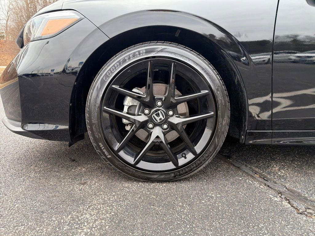 Used 2025 Honda Civic Sport image 28