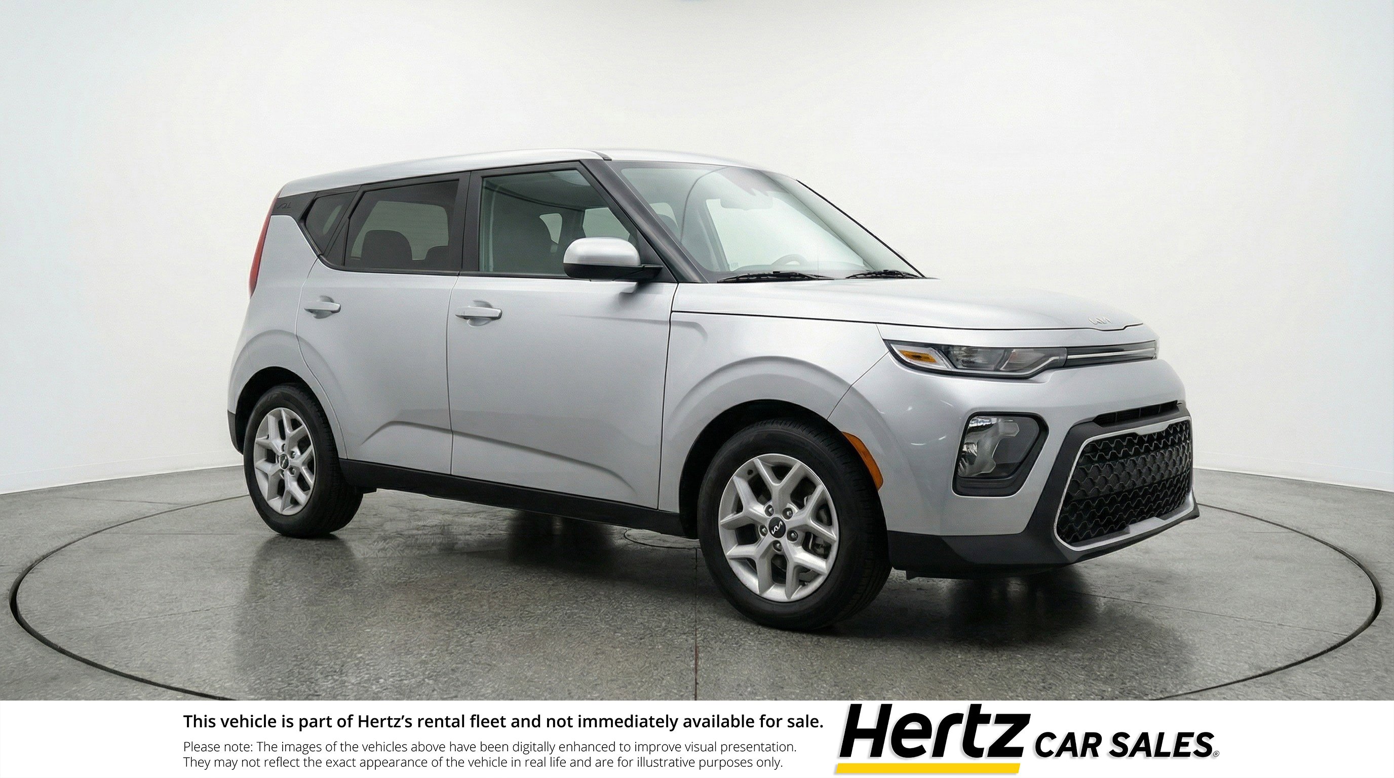 Used 2025 Kia Soul LX w/ LX Technology Package FWD image 1