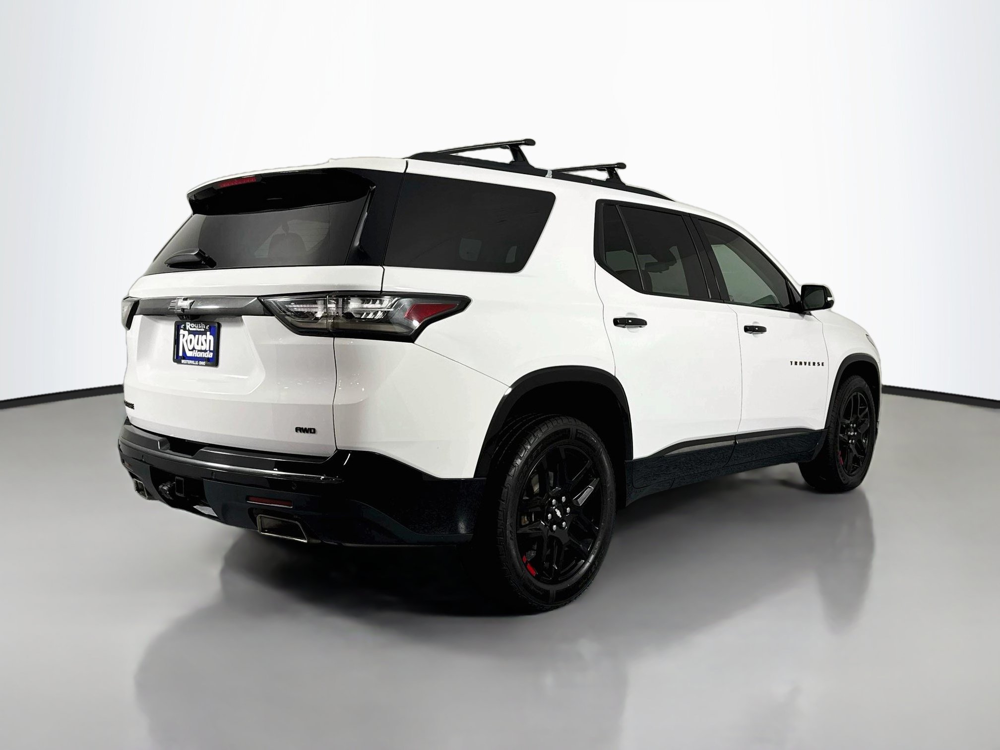 Used 2018 Chevrolet Traverse Premier w/ Redline Edition AWD/4WD image 5