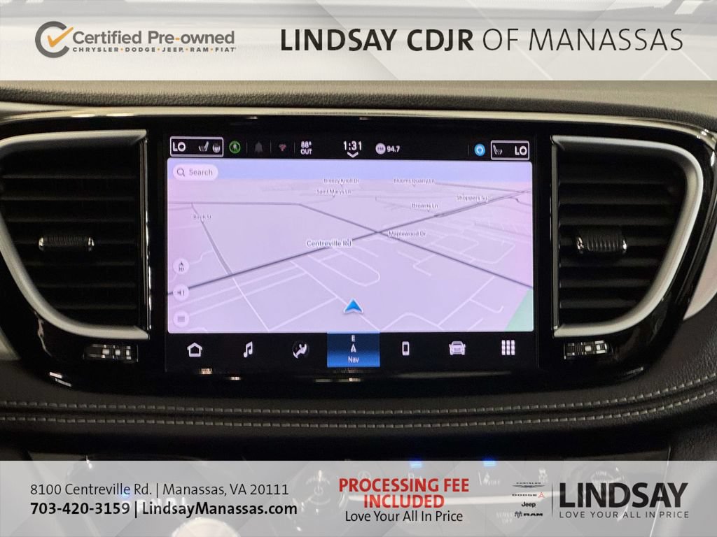 Certified 2025 Chrysler Pacifica Limited FWD image 24