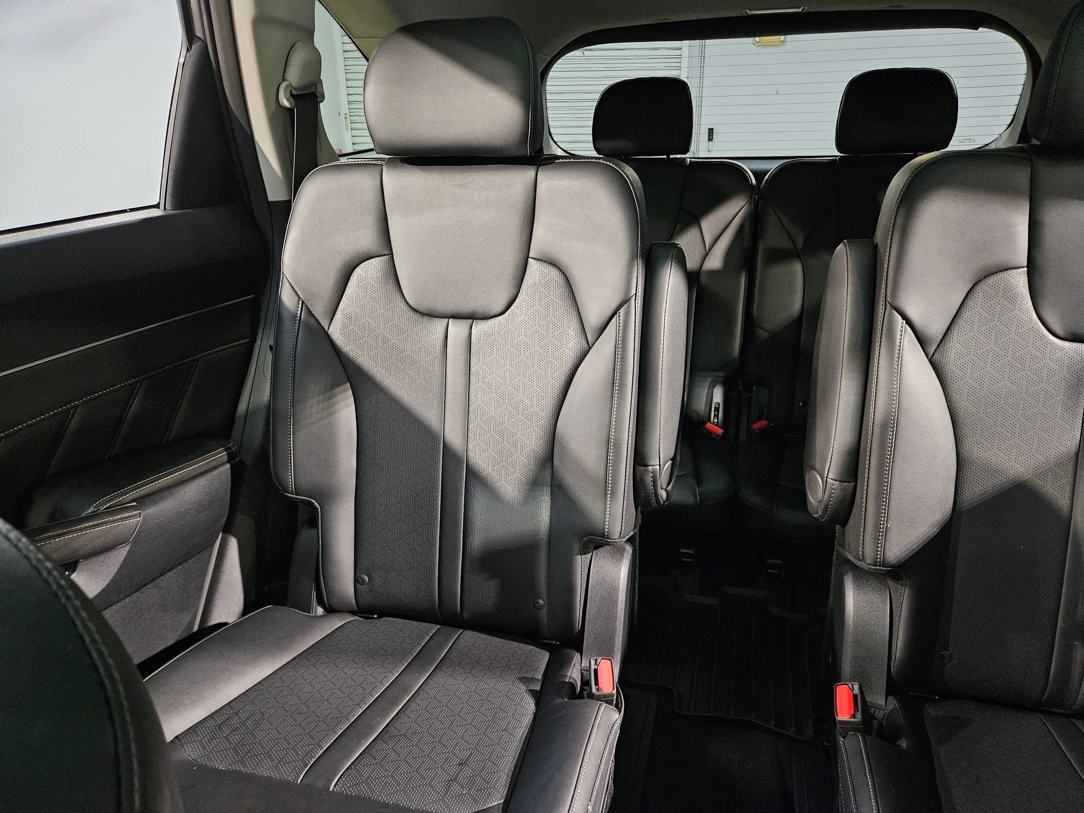 Used 2023 Kia Sorento SX AWD/4WD image 12