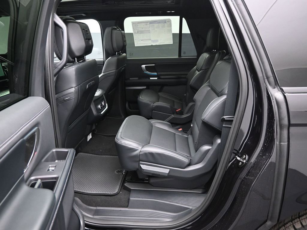 New 2026 Ford Expedition Max Platinum w/ Stealth Appearance Package AWD/4WD image 19