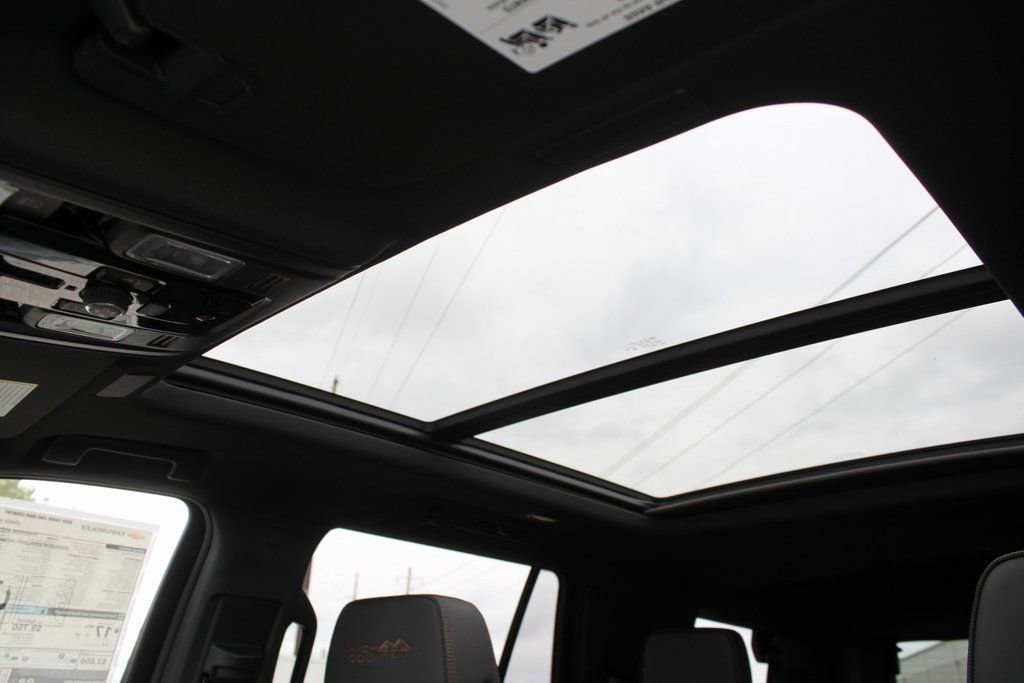 New 2026 Chevrolet Tahoe High Country RWD image 18