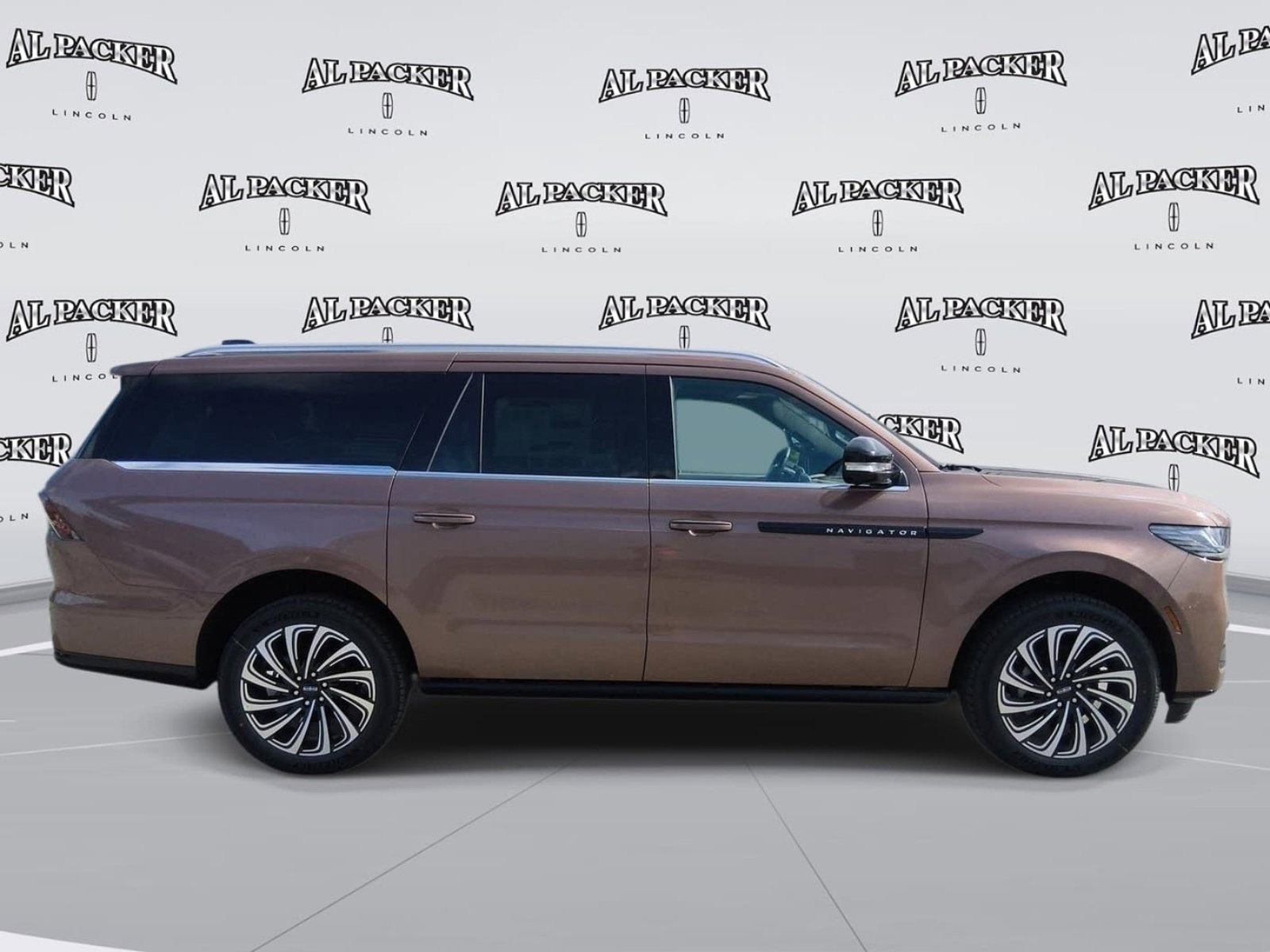 New 2026 Lincoln Navigator L Black Label AWD/4WD image 6