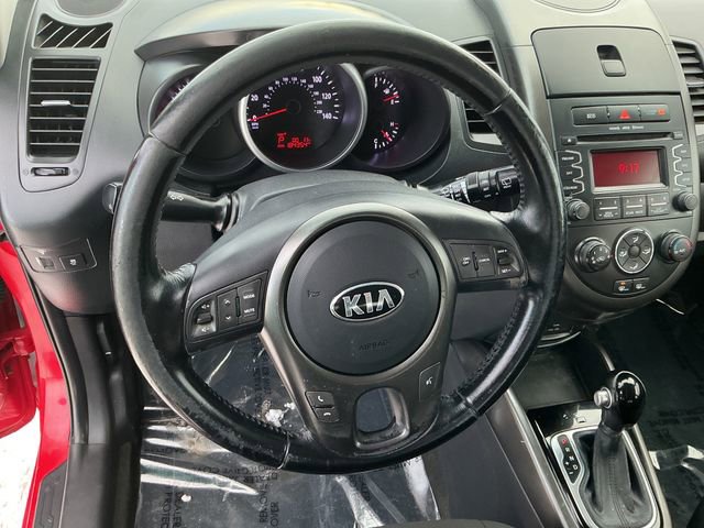 Used 2013 Kia Soul + image 24