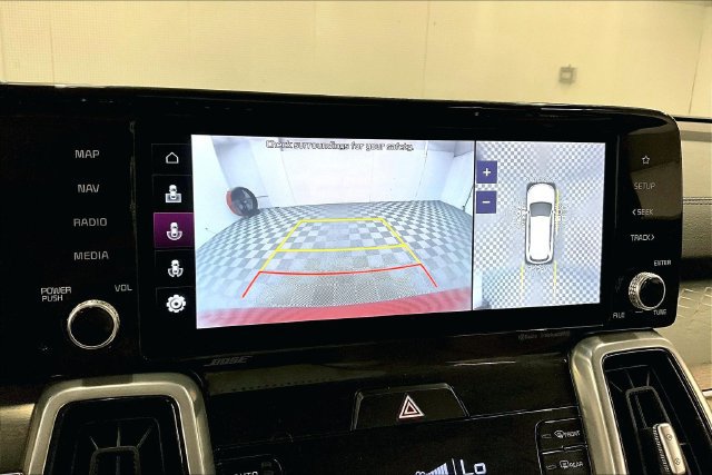 Used 2022 Kia Sorento SX Prestige w/ Panoramic Sunroof Package AWD/4WD image 30