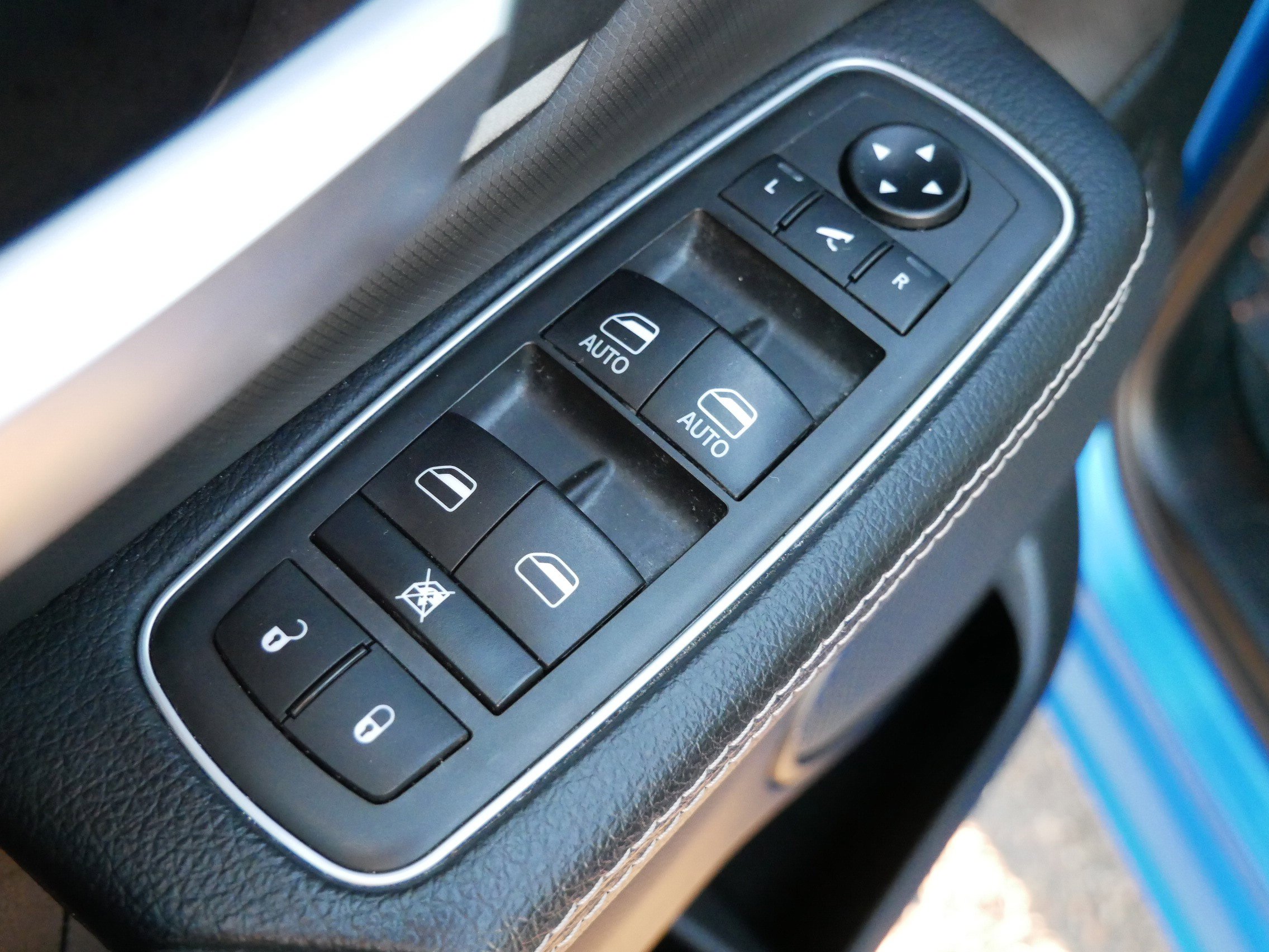 Used 2021 RAM 1500 Sport image 13