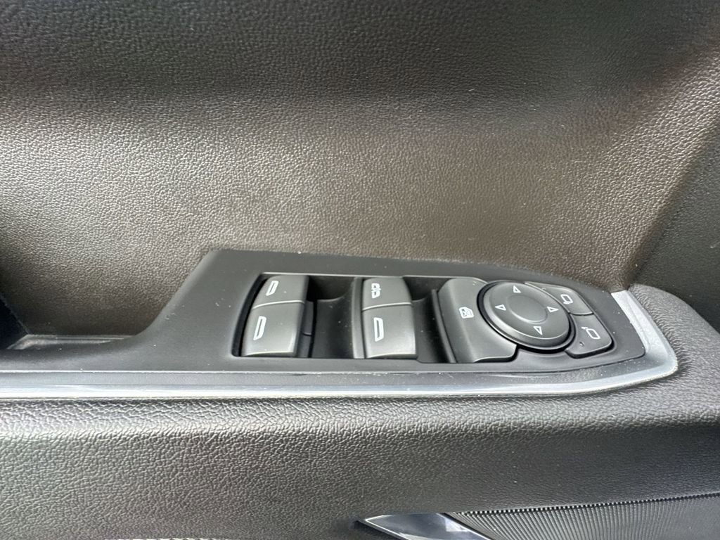 Used 2023 GMC Sierra 1500 Elevation AWD/4WD image 13