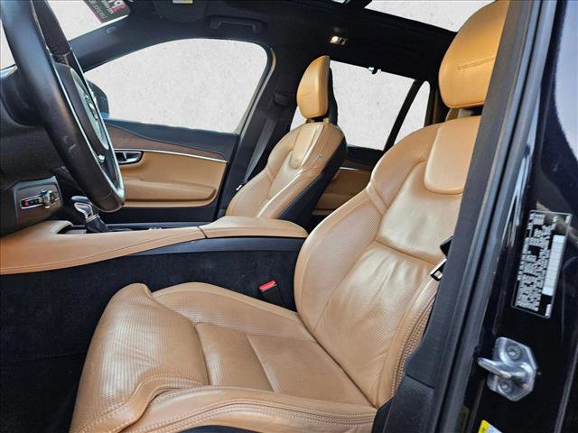 Used 2017 Volvo XC90 T6 Inscription w/ Vision Package image 19