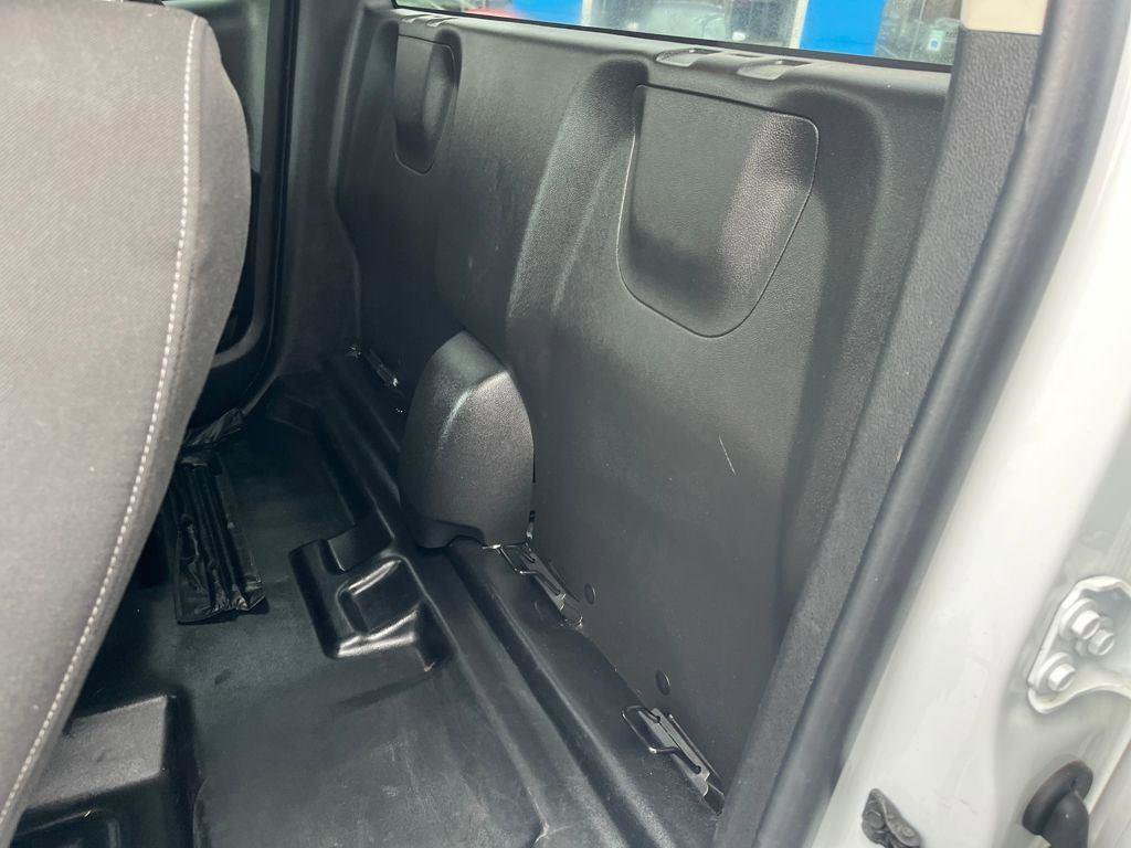 Used 2022 Chevrolet Colorado LT w/ Fleet Safety Package image 22