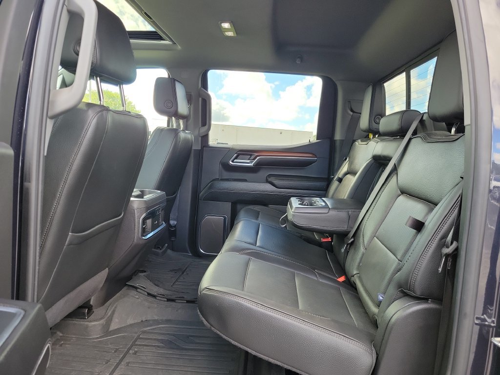 Used 2024 GMC Sierra 1500 Denali w/ Denali Reserve Package AWD/4WD image 12